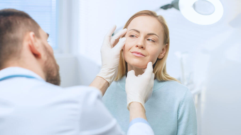 What is the Difference Between Cosmetic Surgery and Plastic Surgery